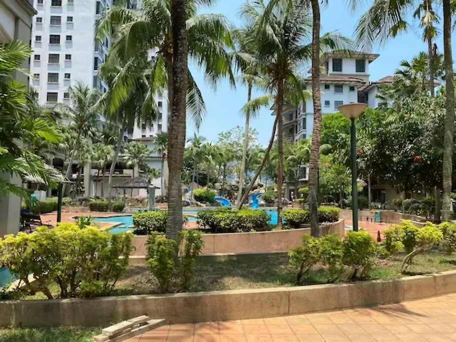 Luscious~ Walking Distance To See, Shop And Eat Malacca 公寓